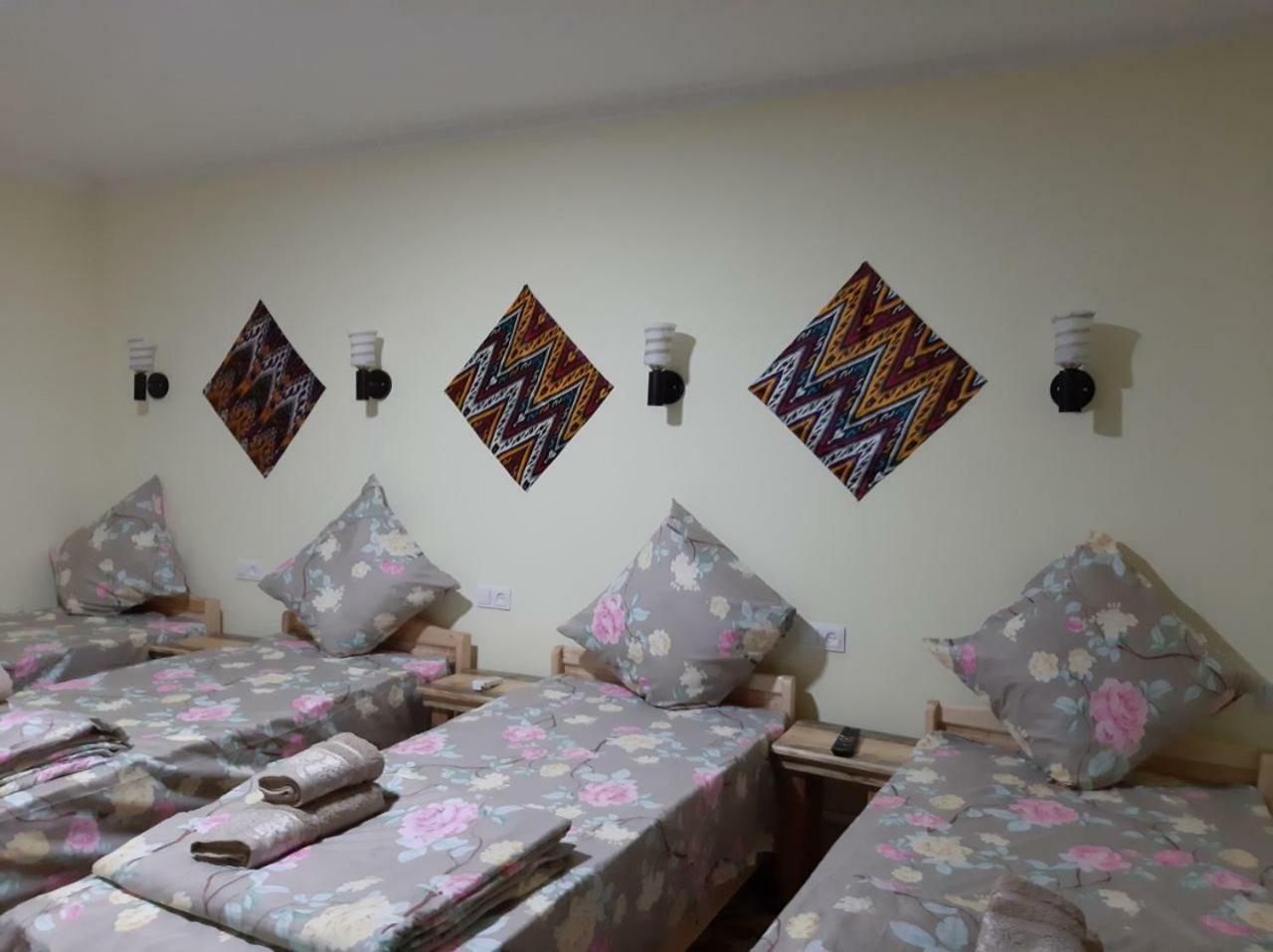 Naqqosh Bed & Breakfast Hive Dış mekan fotoğraf